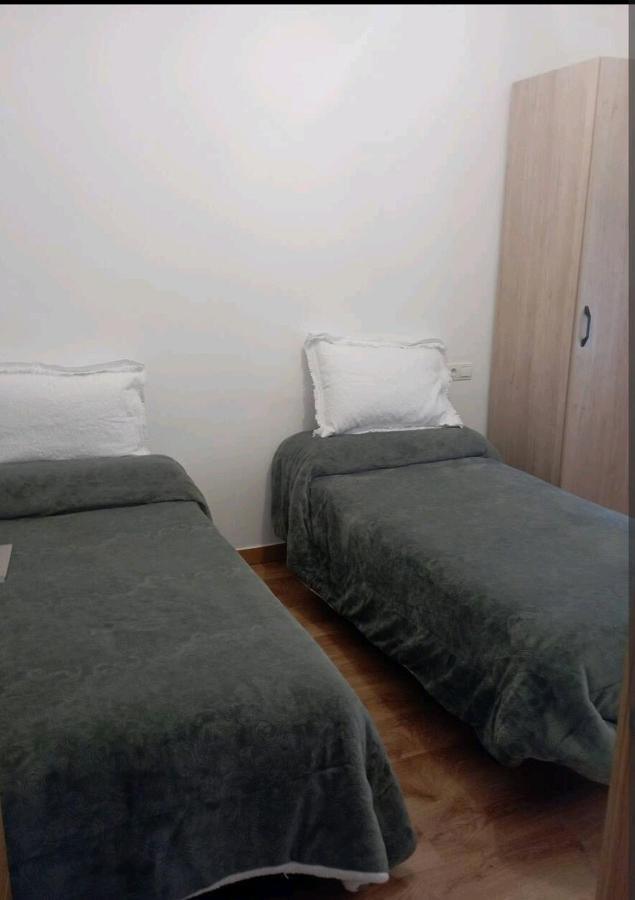 Apartamento Parque Sur De Hellin Exterior photo